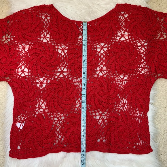{3/$25} Crocheted oversize top NEW red swirl short sleeve - Picture 5 of 8